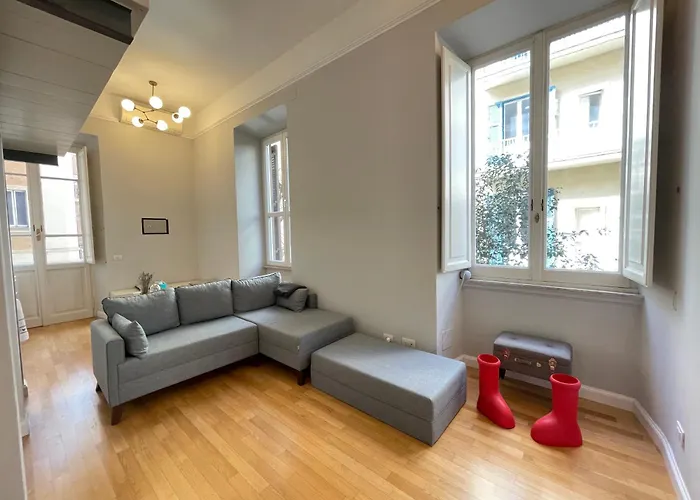 Borghese & Albani - Luxury Loft Rom